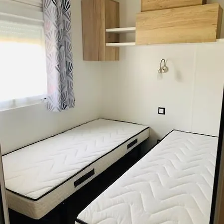 Mobil 6/8 Personnes 4*frejus Fréjus